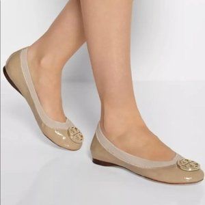 Tory Burch Caroline Patent Leather Ballet Logo Medallion Flat  Nude Beige